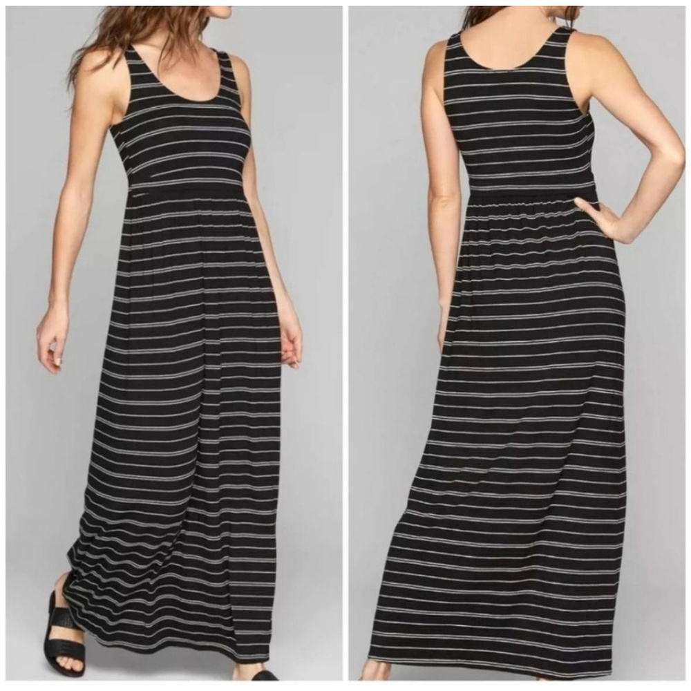 ATHLETA Maxi Dress Black White Striped Medium Casual  Comfortable Versatile